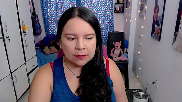 Snapshot of claryssa_ chatting on 10, 10, 2025 claryssa online show from 10, 10, 2025