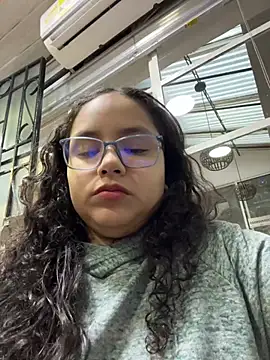 CurlyGirl 1 online show from 13, 2, 2025