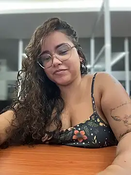 Snapshot of CurlyGirl_1 chatting on 9, 7, 2026 CurlyGirl 1 online show from 9, 7, 2026