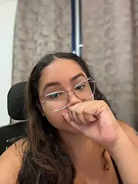 Snapshot of CurlyGirl_1 chatting on 24, 7, 2026 CurlyGirl 1 online show from 24, 7, 2026