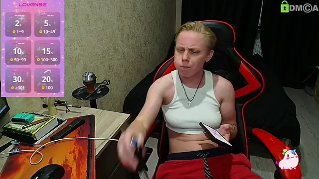 Alexis Gordon online show from 10, 9, 2025