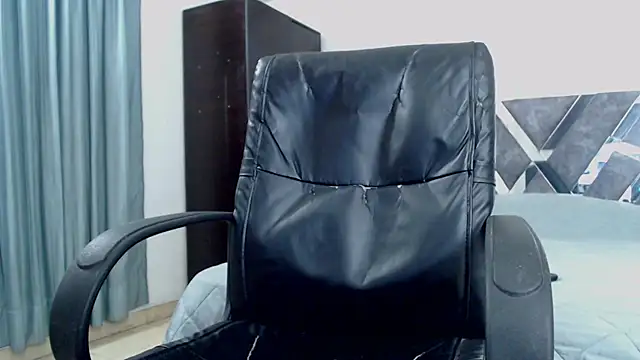 Frank heaven01 online show from 4, 1, 2025