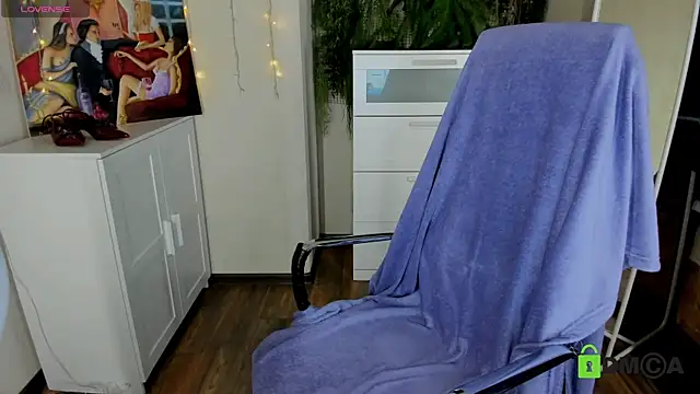 Melissa Wells online show from 21, 10, 2025