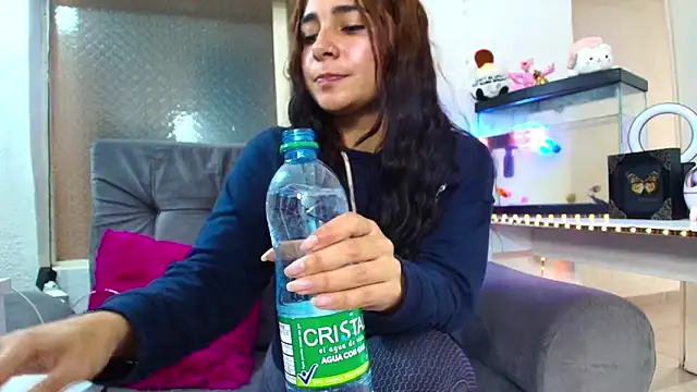 Meganmilk1 online show from 10, 9, 2025