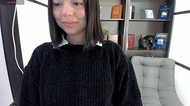 Snapshot of NicolRoss_ chatting on 19, 9, 2025 NicolRoss online show from 19, 9, 2025