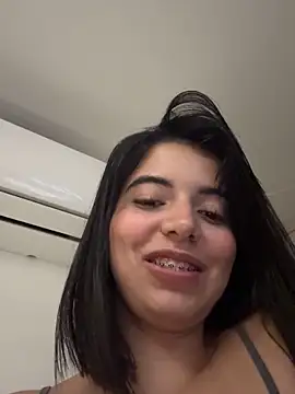 Snapshot of NicolRoss_ chatting on 12, 11, 2025 NicolRoss online show from 12, 11, 2025