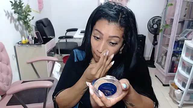 titsbiglovers online show from 9, 4, 2026