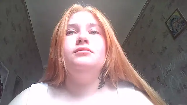 Snapshot of Light_Luna chatting on 24, 6, 2026 Light Luna online show from 24, 6, 2026