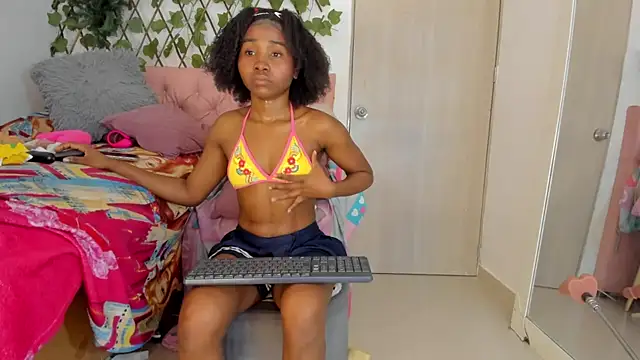 kimmysantoo online show from 8, 3, 2025