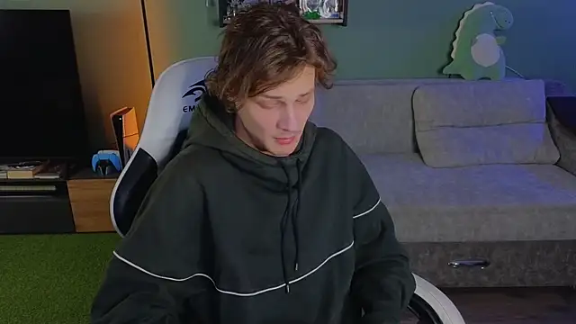 Snapshot of TeddyLiLboy chatting on 14, 10, 2025 TeddyLiLboy online show from 14, 10, 2025