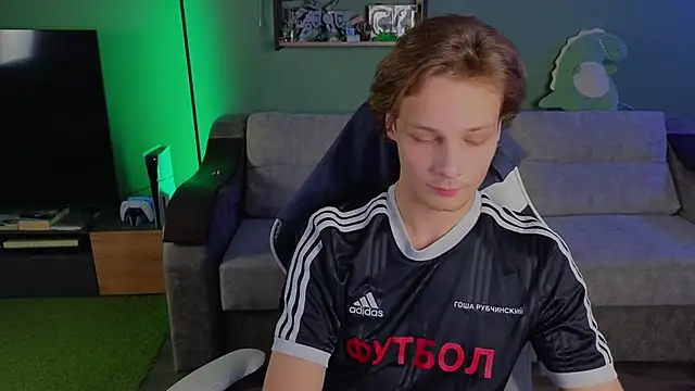 Snapshot of TeddyLiLboy chatting on 21, 10, 2025 TeddyLiLboy online show from 21, 10, 2025