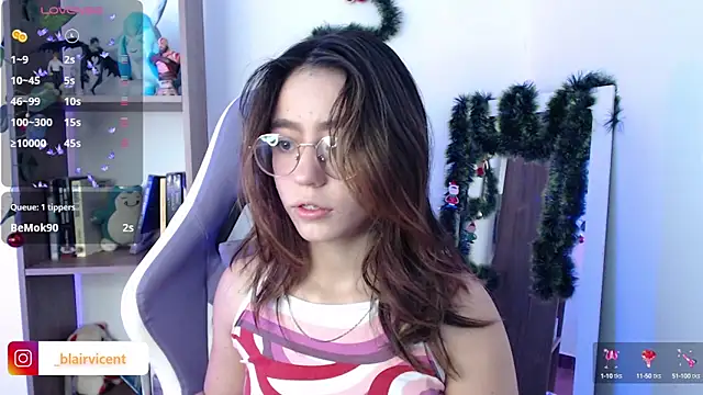 Snapshot of BlairVicent chatting on 4, 12, 2024 BlairVicent online show from 4, 12, 2024