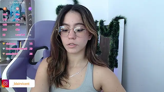 Snapshot of BlairVicent chatting on 13, 12, 2024 BlairVicent online show from 13, 12, 2024