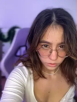 Snapshot of BlairVicent chatting on 31, 12, 2024 BlairVicent online show from 31, 12, 2024