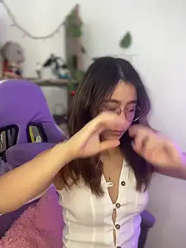 Snapshot of BlairVicent chatting on 27, 1, 2025 BlairVicent online show from 27, 1, 2025