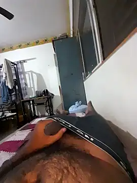 Snapshot of workoutsaurabh chatting on 6, 11, 2025 workoutsaurabh online show from 6, 11, 2025