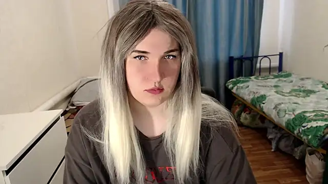 EvaMiron online show from 13, 4, 2026