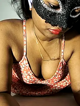 FANTASY QUEEN 07 online show from 4, 11, 2025