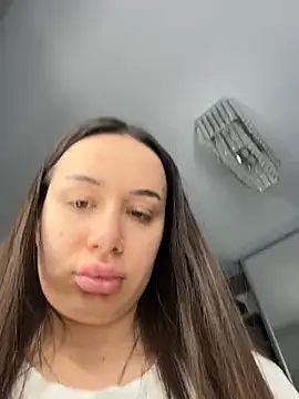 Snapshot of deliaroyal chatting on 6, 2, 2026 deliaroyal online show from 6, 2, 2026