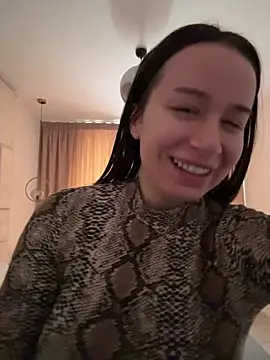 Snapshot of deliaroyal chatting on 21, 4, 2026 deliaroyal online show from 21, 4, 2026