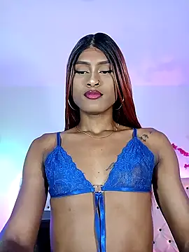 Snapshot of Elektra_Queen chatting on 14, 1, 2025 Elektra Queen online show from 14, 1, 2025