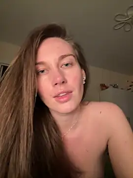 JasminJames online show from 19, 4, 2026