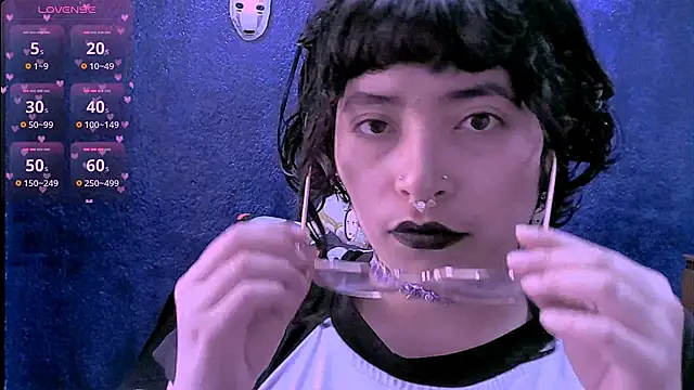 Snapshot of NinaYellow chatting on 23, 4, 2026 NinaYellow online show from 23, 4, 2026