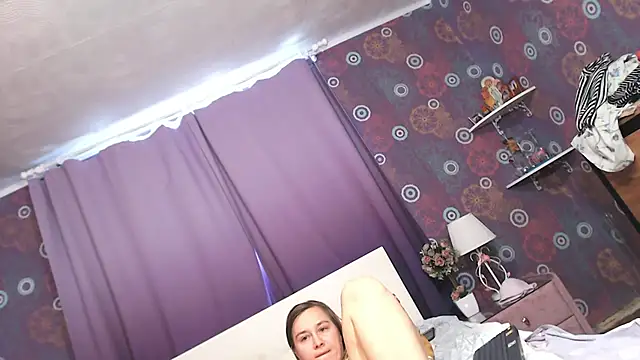 SquirtyAlice online show from 8, 2, 2025