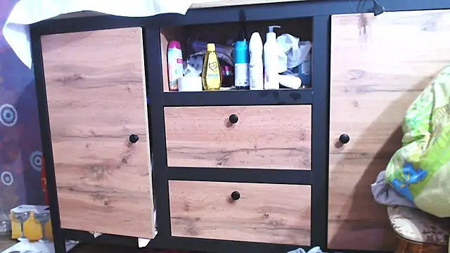 SquirtyAlice online show from 6, 3, 2025