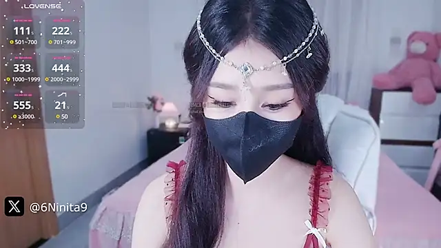 Snapshot of PimChanOK chatting on 20, 2, 2025 PimChanOK online show from 20, 2, 2025