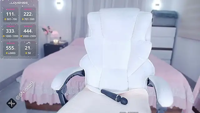 Snapshot of PimChanOK chatting on 6, 3, 2025 PimChanOK online show from 6, 3, 2025