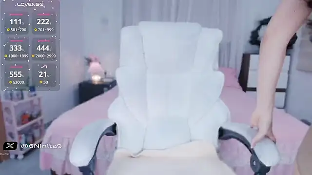 Snapshot of PimChanOK chatting on 18, 3, 2025 PimChanOK online show from 18, 3, 2025