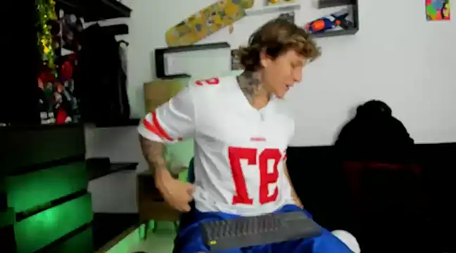 Tom Krakow online show from 24, 2, 2025