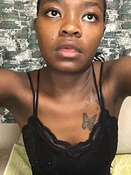 Snapshot of Grusha19 chatting on 8, 12, 2024 Grusha19 online show from 8, 12, 2024