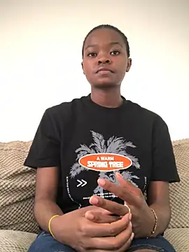 Snapshot of Grusha19 chatting on 13, 12, 2024 Grusha19 online show from 13, 12, 2024