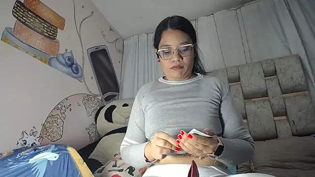 KEYRA-MILLER- online show from 14, 2, 2026