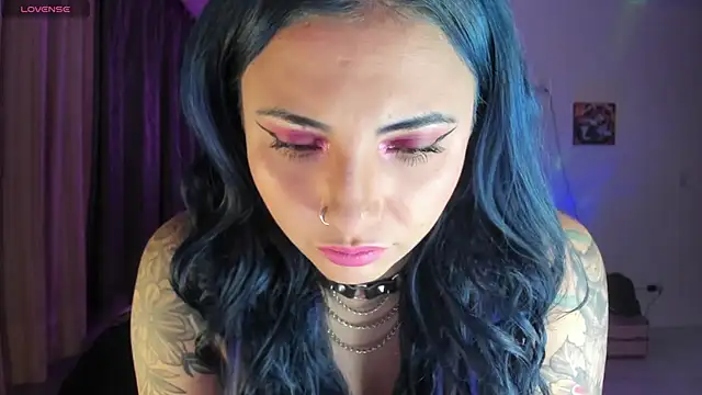 black wiidow online show from 22, 4, 2026