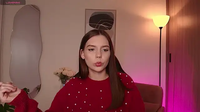 Snapshot of MirandaShaw chatting on 14, 2, 2026 MirandaShaw online show from 14, 2, 2026