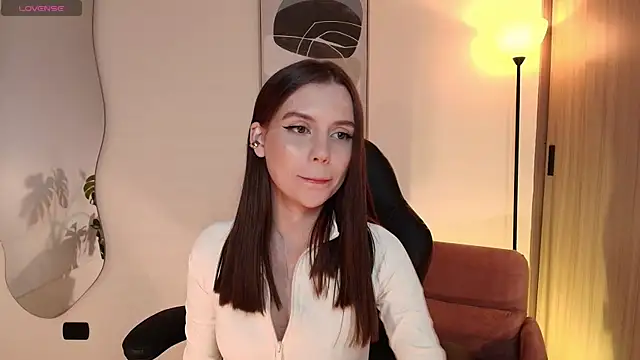 MirandaShaw online show from 2, 4, 2026