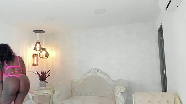 shantallknowless online show from 10, 3, 2025