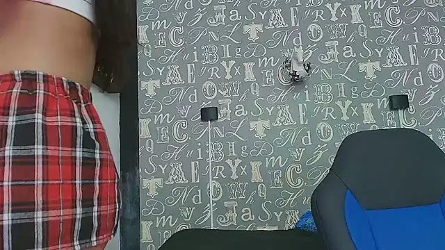 Cloeandtyfanny online show from 27, 9, 2025