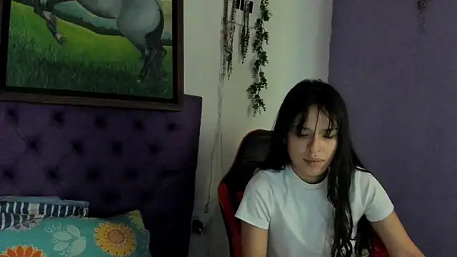 Cloeandtyfanny online show from 24, 7, 2026