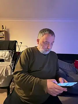 LondonTeffy online show from 28, 1, 2025