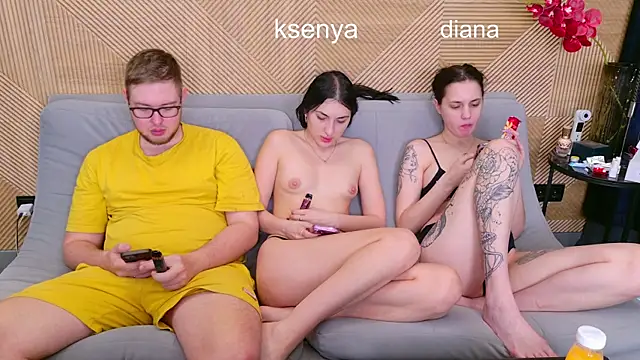 Ksenny online show from 23, 4, 2026