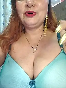Snapshot of Dianaa9 chatting on 29, 4, 2026 Dianaa9 online show from 29, 4, 2026