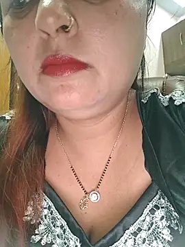 Snapshot of Dianaa9 chatting on 13, 5, 2026 Dianaa9 online show from 13, 5, 2026