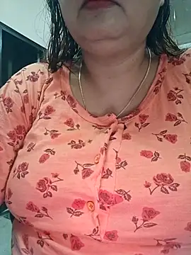 Snapshot of Dianaa9 chatting on 7, 6, 2026 Dianaa9 online show from 7, 6, 2026