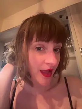 Snapshot of victoirenextdoor chatting on 21, 3, 2025 victoirenextdoor online show from 21, 3, 2025