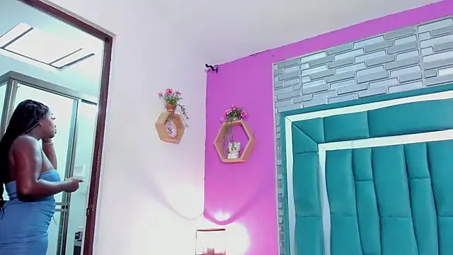 LORENSCOLLINS online show from 9, 9, 2025