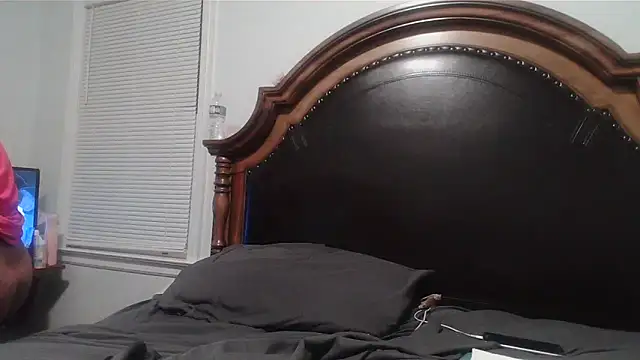 Snapshot of ebonyred chatting on 18, 9, 2025 ebonyred online show from 18, 9, 2025